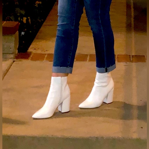 Madden Girl  Ankle Boots size 8 in white - Picture 1 of 9